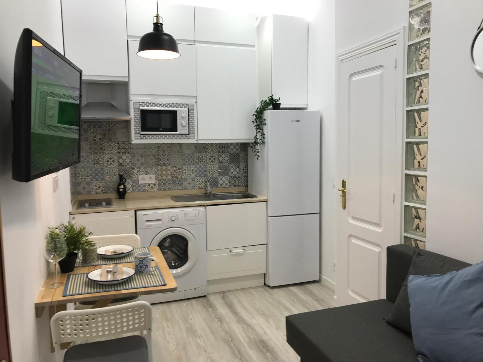 Apartamento - Muy Centrico, Ac, Smart Tv, Wi-fi Madrid